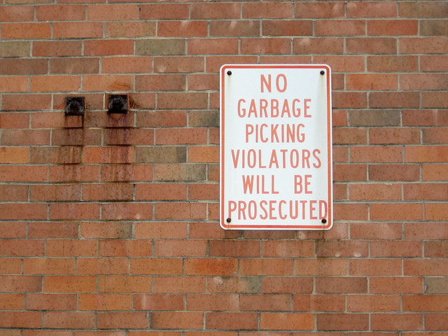 Warning in the alley