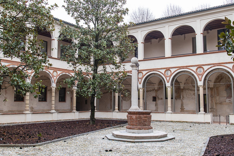 Chiostro di Palazzo San Felice