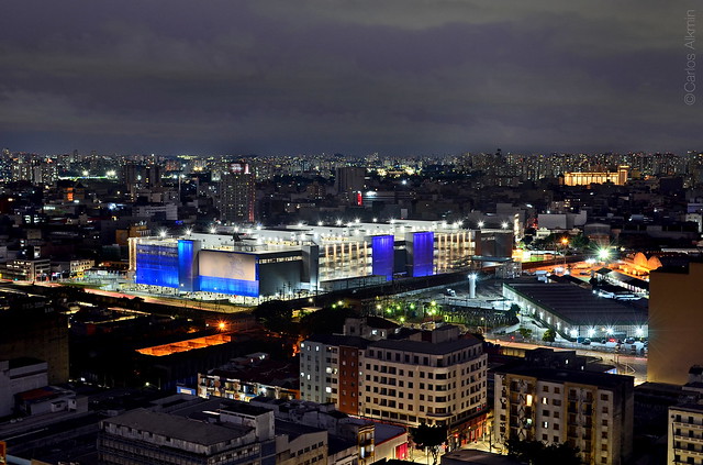 São Paulo, Brasil - vista noturna de novas estruturas