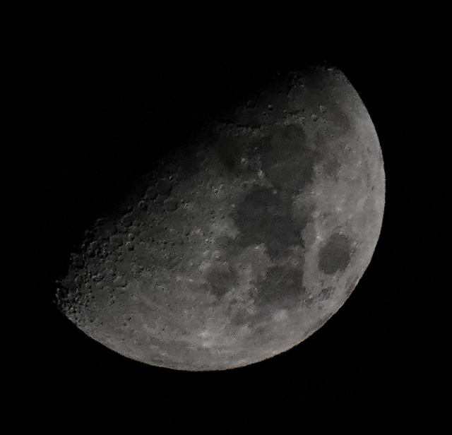 Moon. 30 01 2023  (03:02)