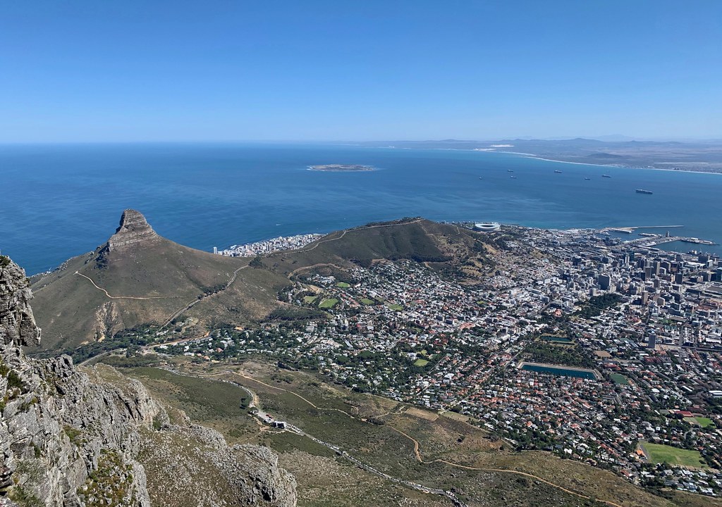 Африканские каникулы. ЮАР. Вид на Кейптаун с самой Столовой горы. IMG_0218