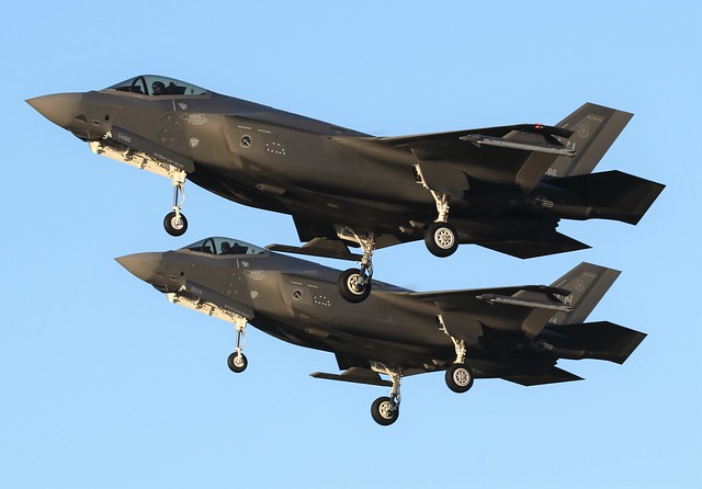F-35 Pairs approach