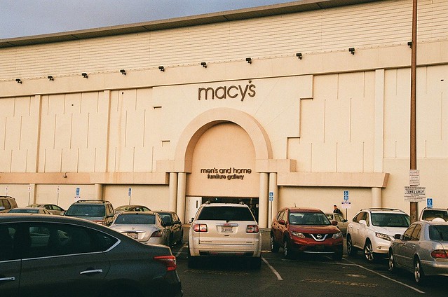 Valley Fair - Macy's Men's and Furniture (2018)