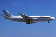 AJT Air International IL-86 RA-86065 BCN 10/07/1999