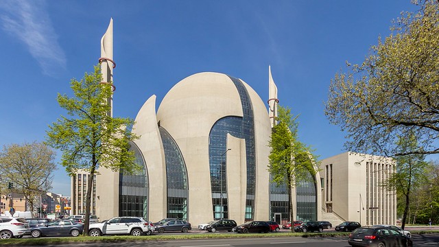 Raimond Spekking, Cologne Central Mosque (CC BY-SA 4.0), Germany