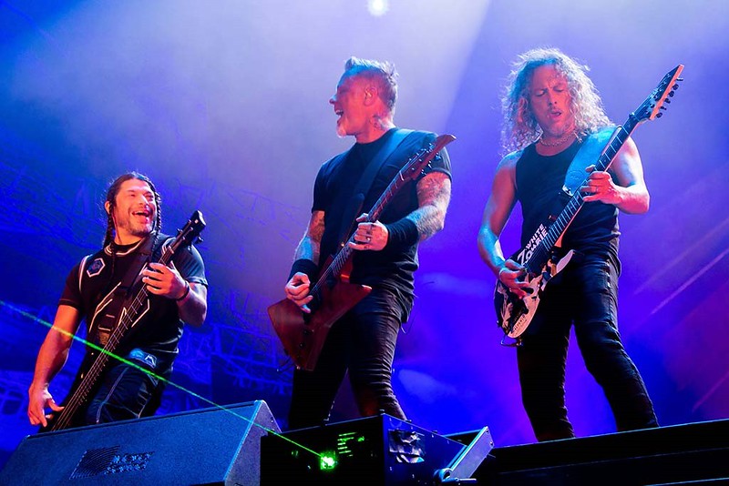 Офіційне відео гурту «Metallica» з концерту в Чикаго, штат Іллінойс, США 1 серпня 2015 року