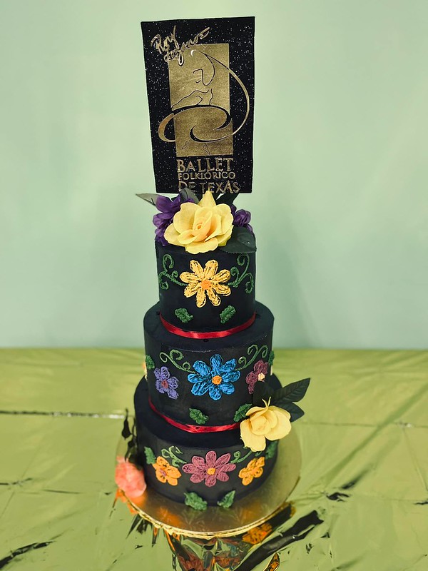 Cake by Cakes & More Marissa