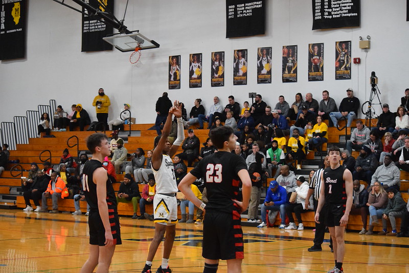Marian Catholic Men's Basketball v. Benet Academy