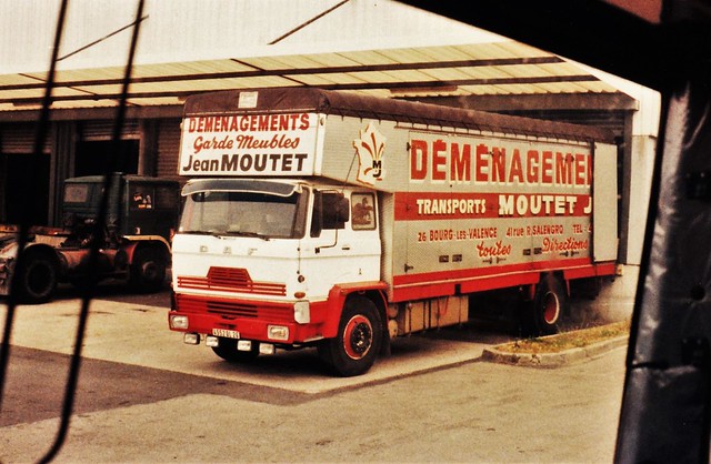 DAF FT 2100 Déménagement Moutet Entrepôt ED Orly (94 Val de Marne) 1991a