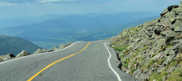 No guard rails on the Auto Road @ Mount Washington, New Hampshire