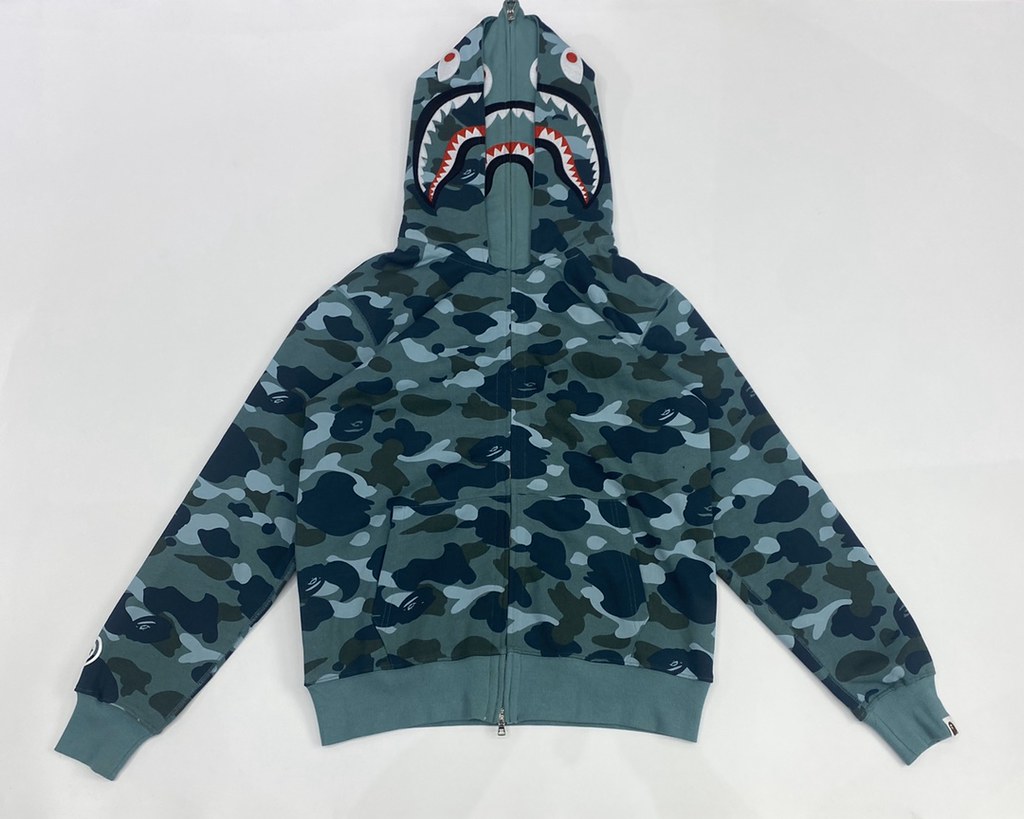 A Bathing Ape HOODIE | South Size | Flickr