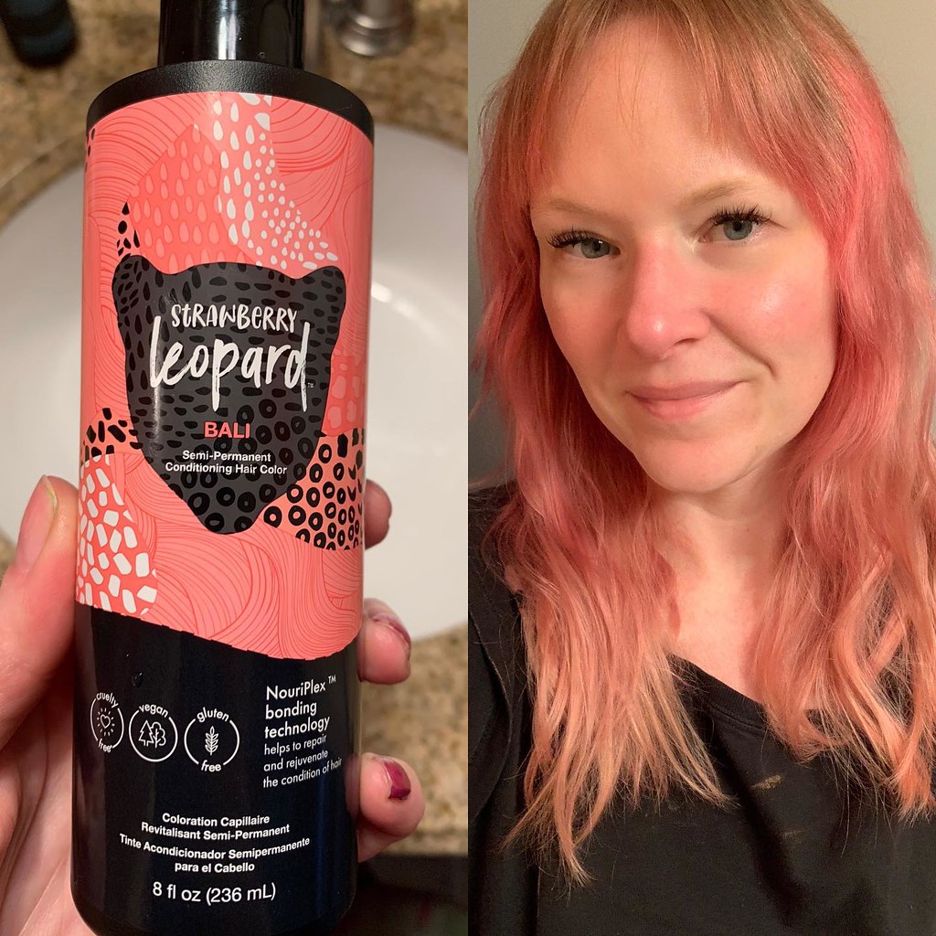 Two different products for pink hair: today I used this “S… | Flickr