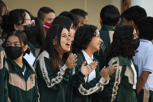 El Presidente Salvador Zamora Asistió a la Secundaria 111 a la Activación "Ponte de Pie en Tu Escuela"
