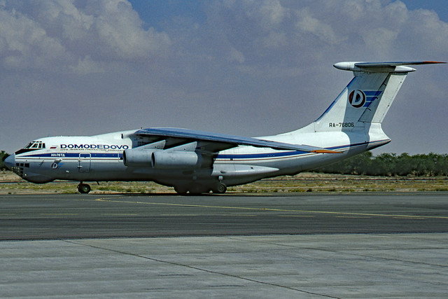 RA-76806 (Domodedovo Airlines)