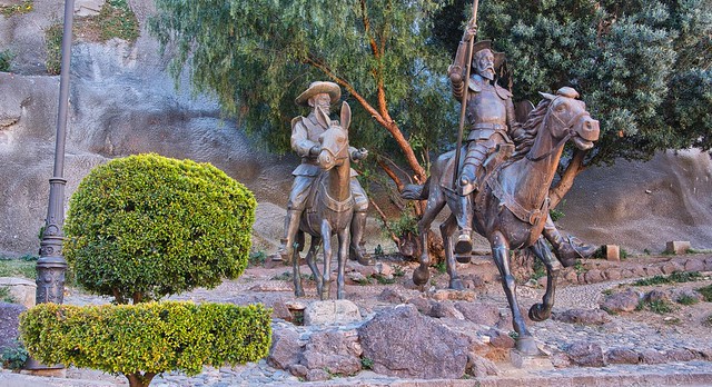 2022 - Guanajuato, Mexico - 26 - Don Quixote & Sancho Panz
