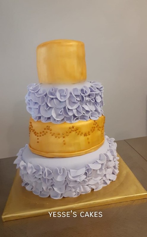 Cake by Yesse's Cakes