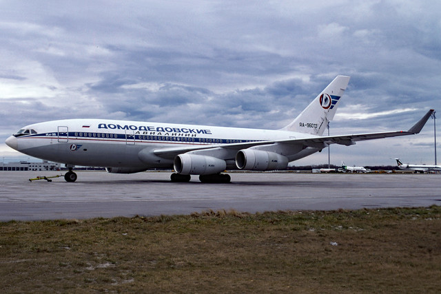 RA-96013 (Domodedovo Airlines)