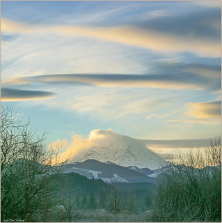 Mt Rainier Morning Sky