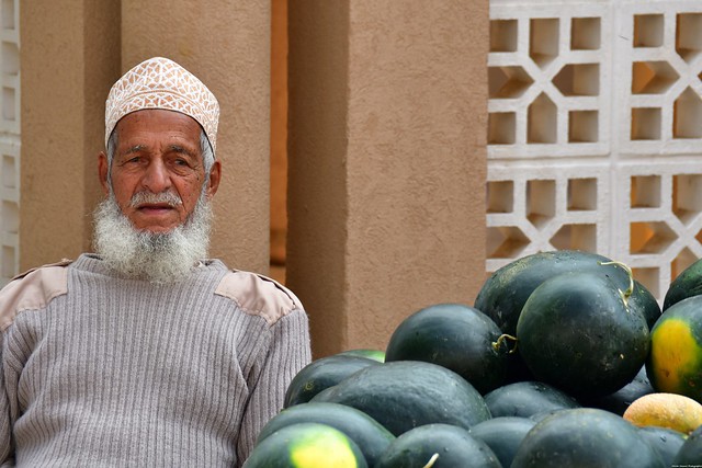Vieillard omanais au marché de Nizwa