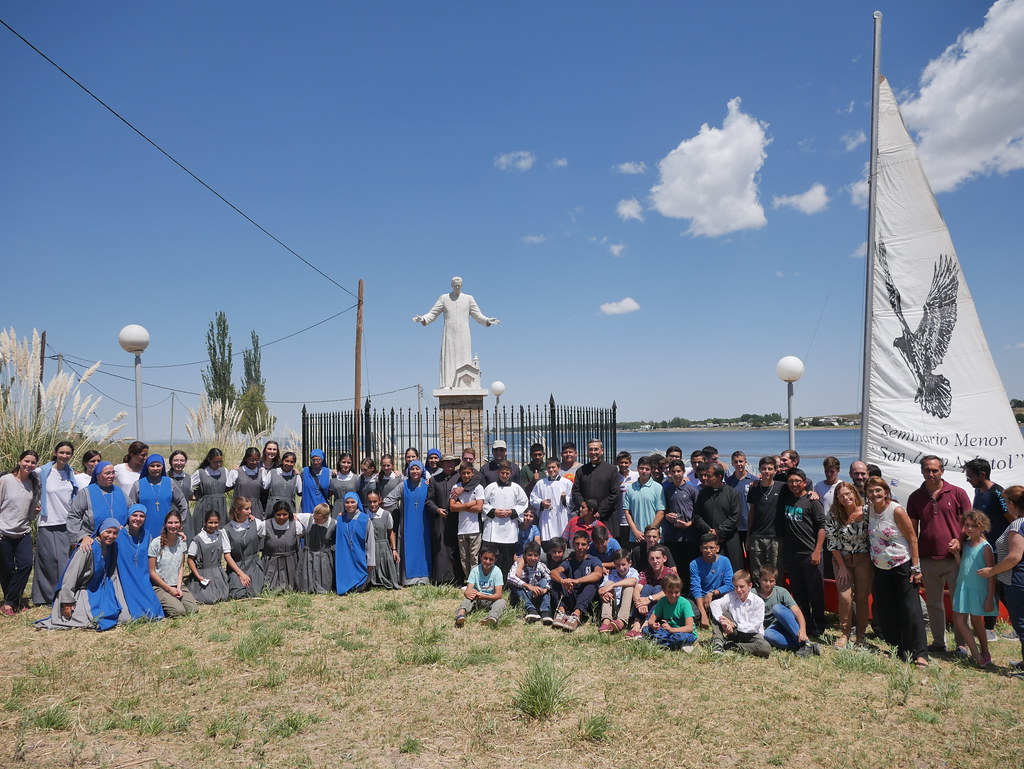 Argentina - Santa Misa por los difuntos de nuestra Familia Religiosa en el Nihuil