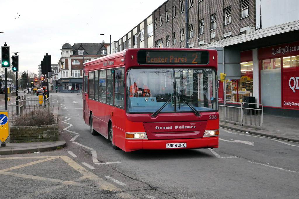 Grant Palmer ADL Dart SLF 206 SN06JPX in Bedford