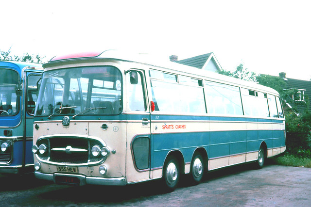 Spratts Coaches . Wreningham , Norfolk . 555HEW . Wreningham garage , Norfolk  . Sunday morning 07th-August-1977.