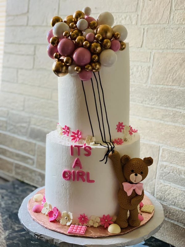 Cake by Miss Sugar’s Bakery