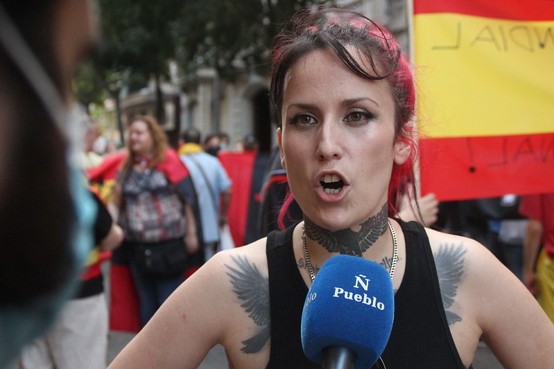FOTOGRAFÍA. BARCELONA (ESPAÑA), 21.06.2020. Varios catalanes han protestado hoy ante la sede del PSC en Barcelona. Ñ Pueblo (9)