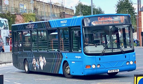 PCZ 979 ‘Warrington Borough Council’ No. 60, PRIESTLY COLLEGE bus VDL SB120 / Wright Cadet on Dennis Basford’s railsroadsrunways.blogspot.co.uk’