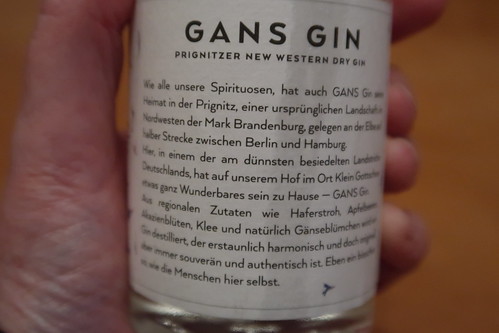 Etikett der Gans Gin Flasche