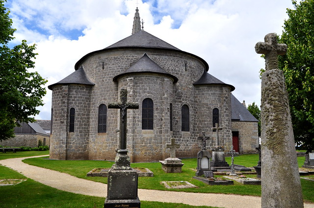 Le chevet, église romane (XIe-XIIe) St Tudy, , Loctudy,  Pays bigouden, Finistère, Bretagne.