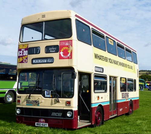 WRD 162T ‘Reading Buses’ No. 162. MCW Metrobus Mk 1 on Dennis Basford’s railsroadsrunways.blogspot.co.uk’