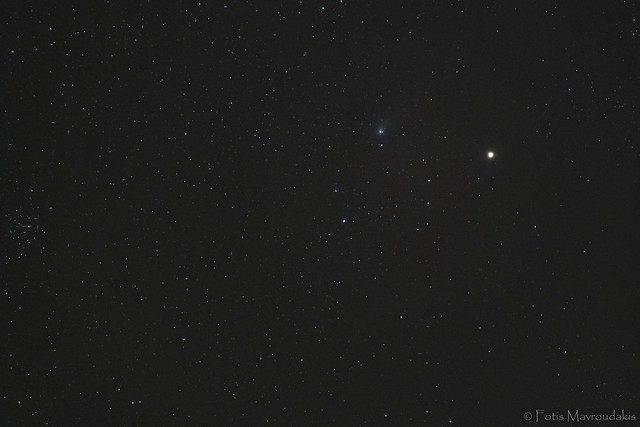 Comet C/2022 E3 and planet Mars