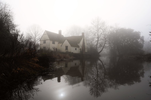 Willy Lott's Cottage and river, in the mist. Flatford, Suffolk. 14 02 2023