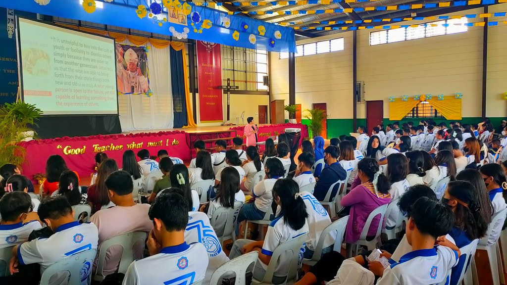 Filipinas - Jornada de Jóvenes en el Seminario Mayor