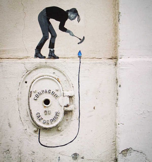 Never mind me, just using a bit of your gas 🔥 One of the small interventions by @ender.artiste in #paris13 . #pasteupart #paris #parisstreetart #streetartparis #streetart #muralart #muralparis #msaparis #parisjetaime #urbanart #urbanart_daily #street