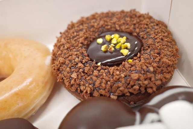 KKD chocolate doughnut 