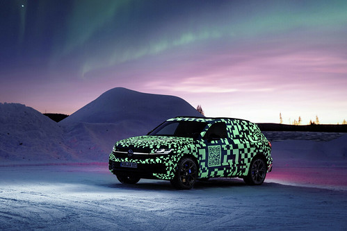 Novo Touareg entra na última fase de testes junto ao Círculo Ártico