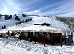 Aprés-ski bar pod sjezdovkou Hlavní