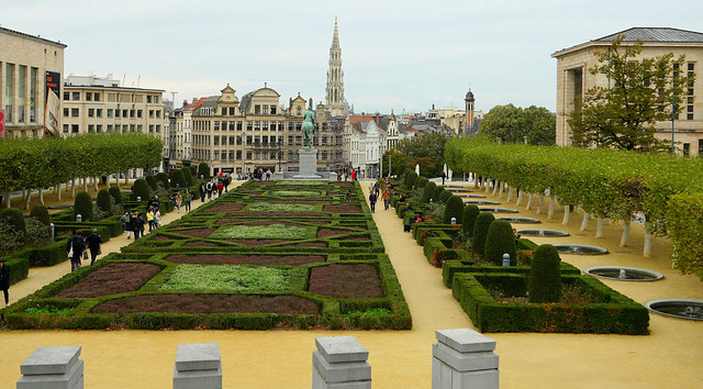 Jardin du Mont des Arts Brussels EXPLORED