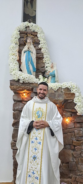 Novena e Solenidade de Nossa Senhora de Lourdes