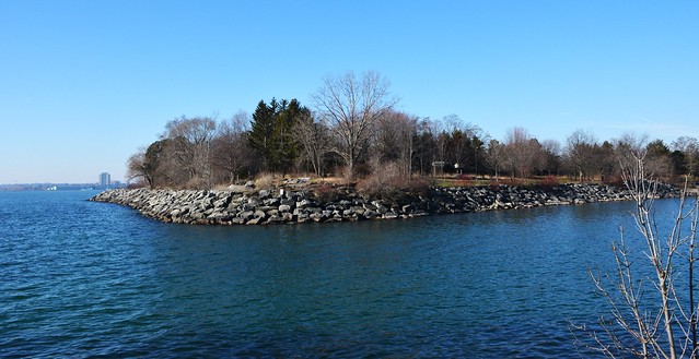 A.E. Crookes Park, 140 Lakefront Promenade, Lakeview Heritage Conservation District, Mississauga, ON