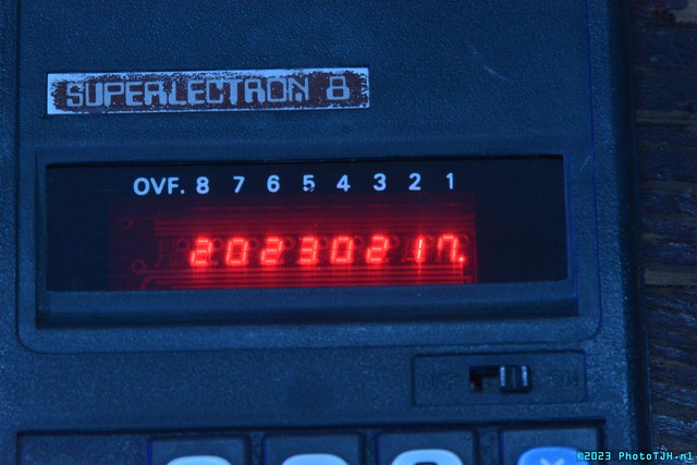 Superlectron 8 calculator.