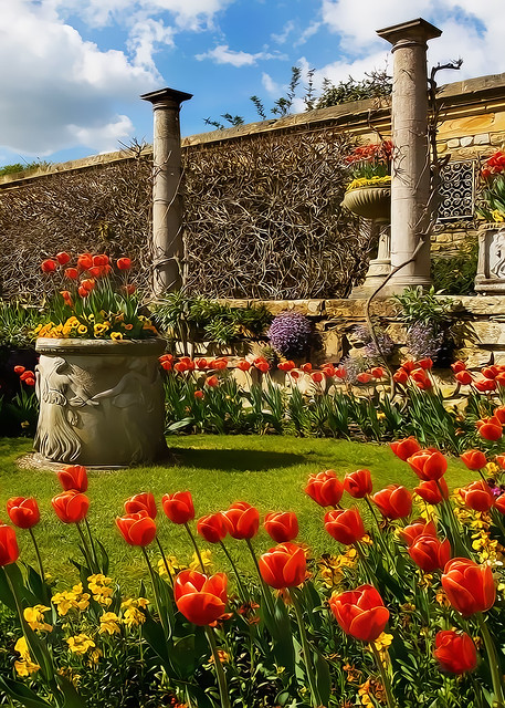 Hever Castle Spring Garden, Hever, Kent, England