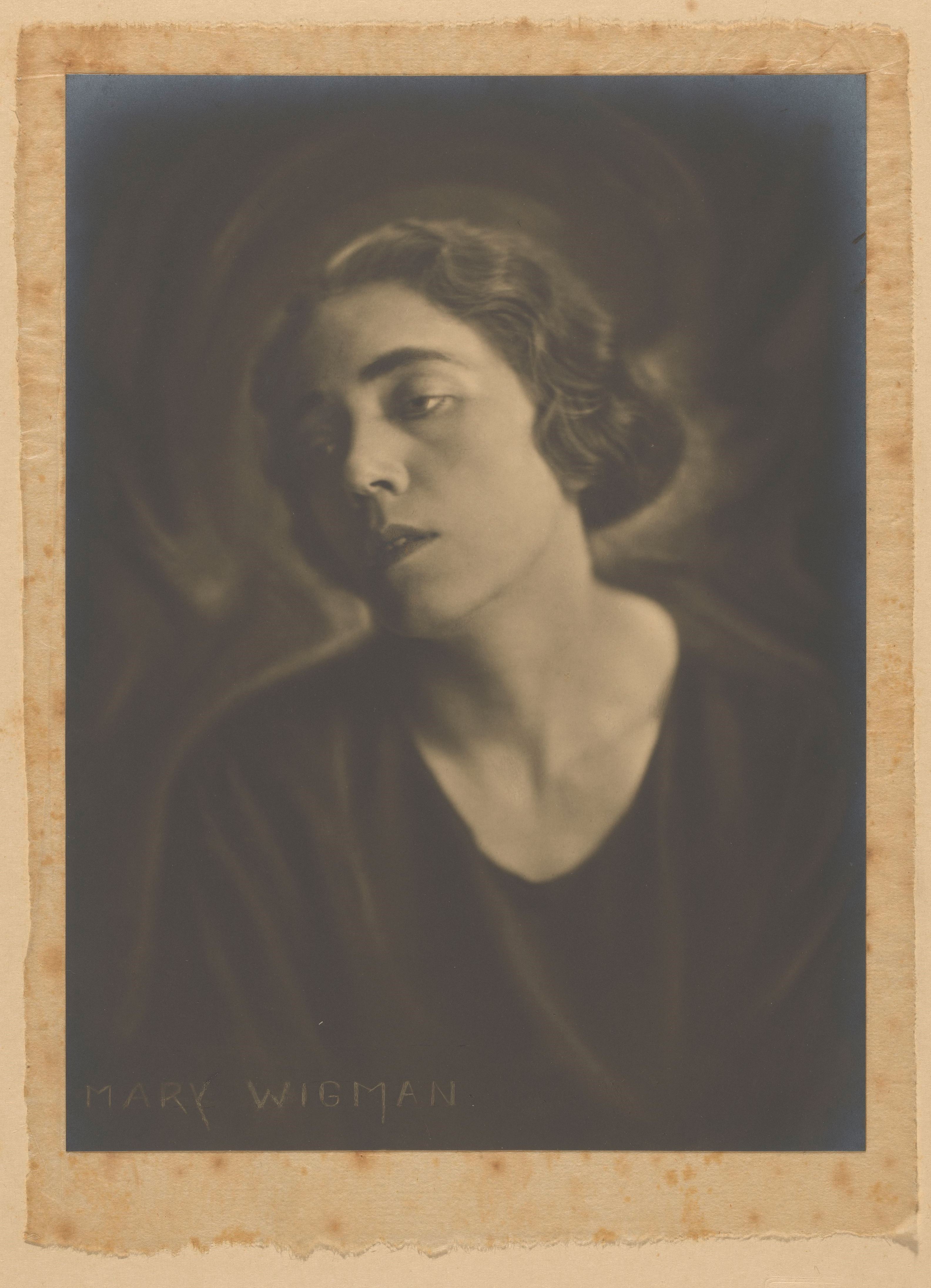 Jacob Merkelbach :: Portret danseres Mary Wigman, buste. Mary Wigman (titel op object), 1920-1930. | src Rijksmuseum