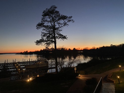 Sunset over the marina by afagen, The Tides Inn, Irvington, VAirvington virginia northernneck thetidesinn tidesinn sunset dusk marina