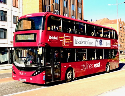 YN69 EHW ‘First Bristol, Bath & the West’ No. 39444, Bristol for our city, citylines east. Scania N280UD / Alexander Dennis Ltd. Enviro 400CityCBG on Dennis Basford’s railsroadsrunways.blogspot.co.uk’