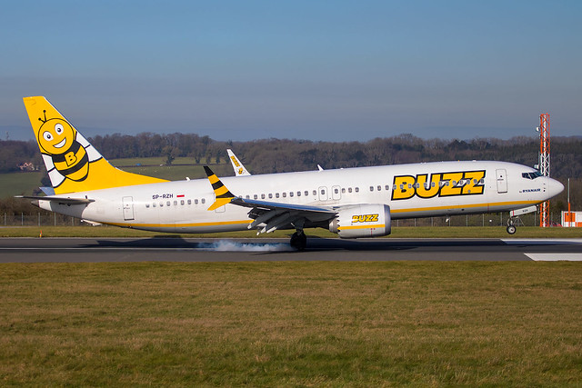 Buzz - Boeing 737-8200 MAX SP-RZH @ Bristol