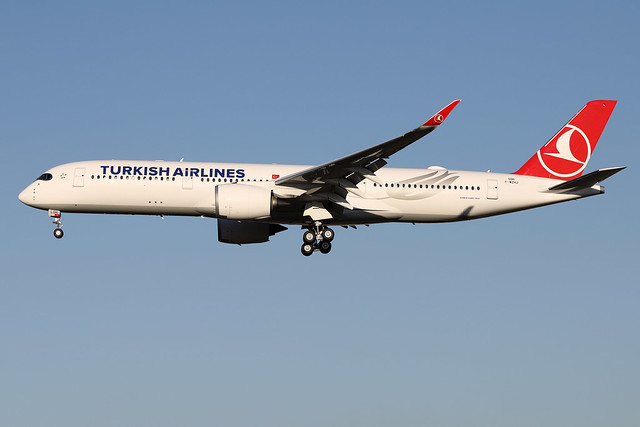 TURKISH  AIRLINES / Airbus   A 350-900   F-WZHJ   msn 596 / LFBO - TLS / fév 2023