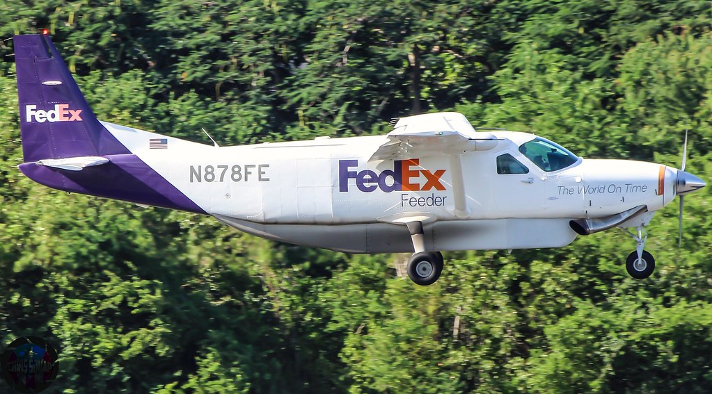 Fedex Feeder/Cessna 208'B' Super Cargo Master/N878FE